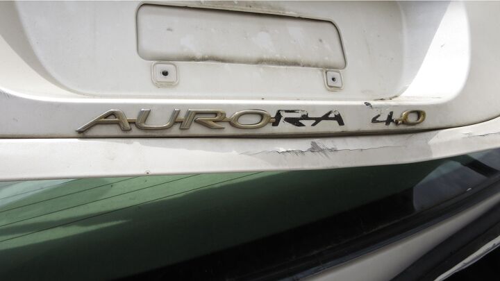 junkyard find 2003 oldsmobile aurora