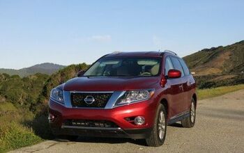 2015 Nissan Pathfinder 4×4 Review (With Video)