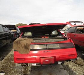 junkyard find 1988 pontiac fiero formula