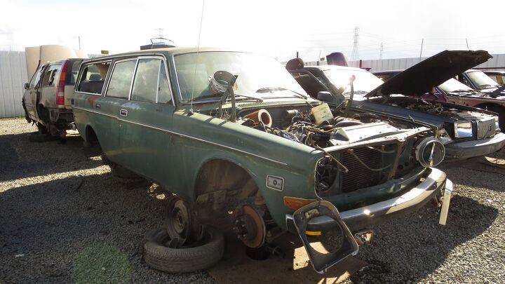 junkyard find 1972 volvo 145 station wagon