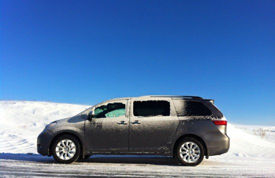 capsule review 2015 toyota sienna awd