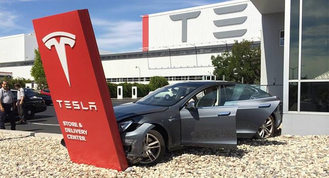 Tesla Might Consider Partnering With Franchised Dealers
