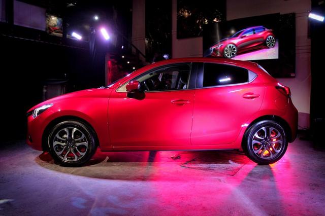 2016 mazda2 makes north american debut in montreal
