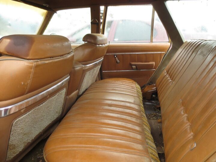 junkyard find 1977 dodge aspen station wagon