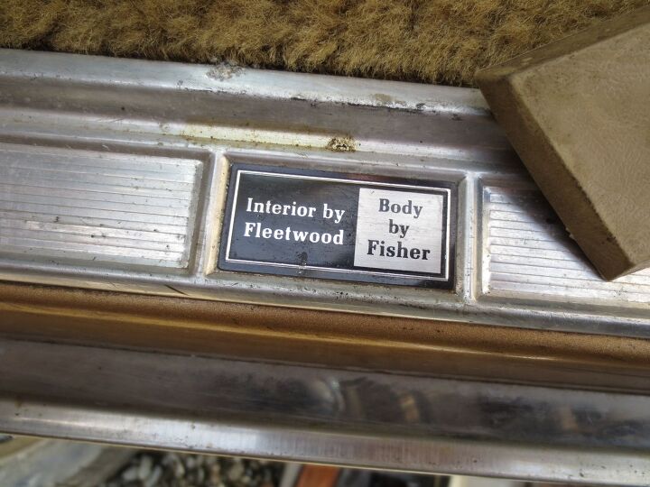 junkyard find 1976 cadillac sixty special fleetwood brougham