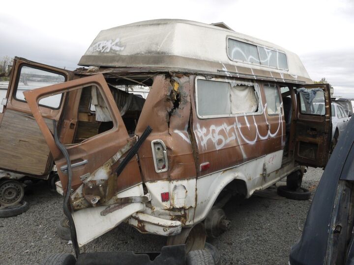 Junkyard Find: 1972 Ford Econoline 300 Camper Van