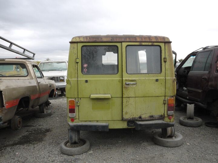 junkyard find 1973 volkswagen lt 28