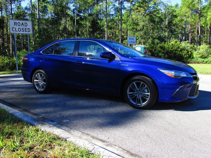 capsule review 2015 toyota camry