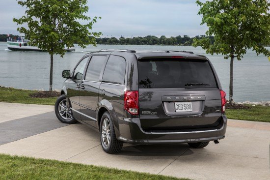 Chrysler Twins Rank First And Second Among Minivans In 2014