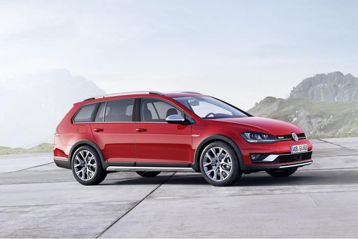 paris 2014 volkswagen takes the golf wagon outback