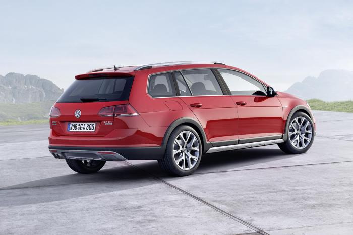 paris 2014 volkswagen takes the golf wagon outback