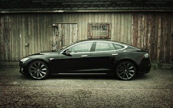 Capsule Review: 2013 Tesla Model S P85 Performance