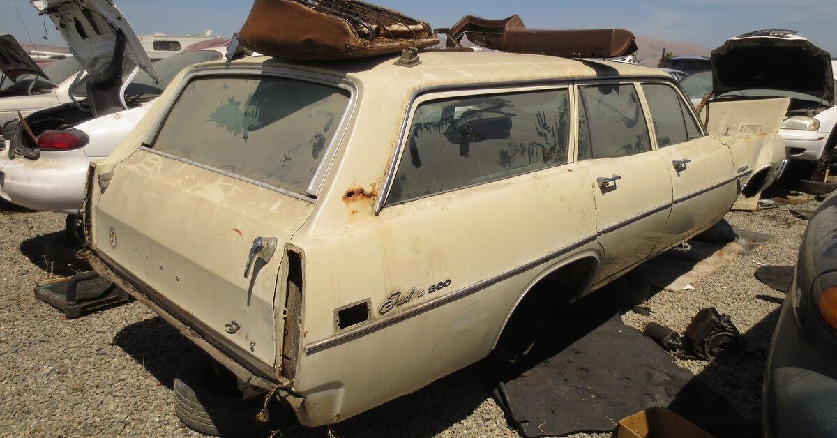  Junkyard Find: 1970 Ford Fairlane 500 Station Wagon |  La verdad sobre los autos
