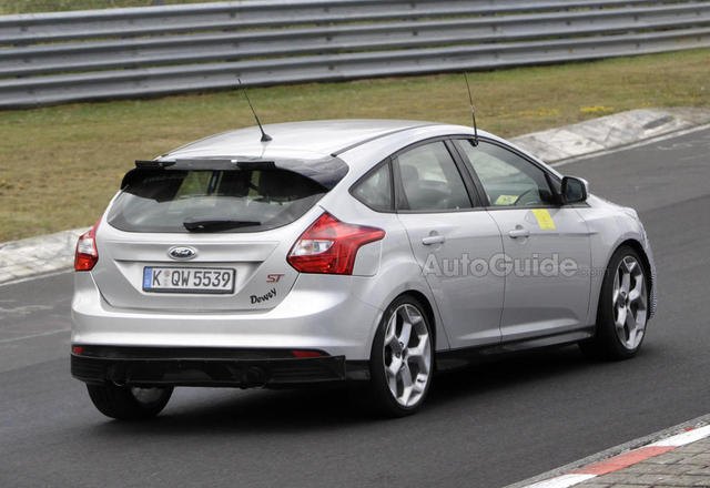 fast ford onslaught to continue focus rs coming to america