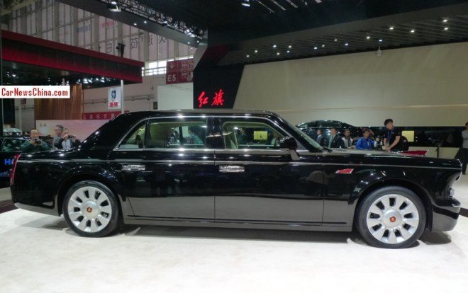 get in the back hongqi cat civilian version of red flag l5 introduced at 800k