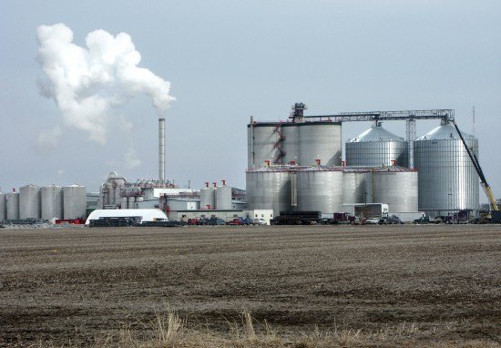 epa sets lower 2013 cellulosic ethanol use requirement