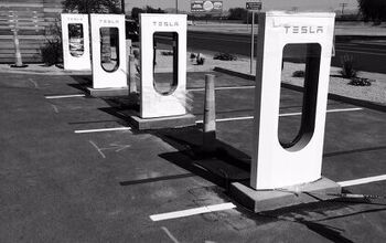 Tesla Charging Station Coming To Carl's Jr. In Gila Bend, Arizona