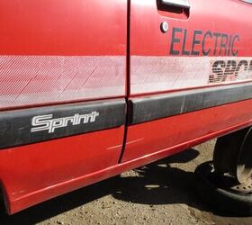Junkyard Find: 1988 Chevrolet Sprint Electric Sport