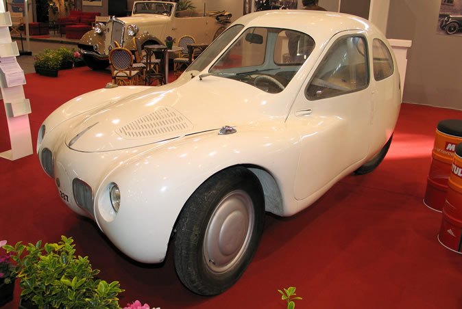 Car Guys and Car Gals You Should Know About: Emile Mathis and His All-Aluminum 1946 VEL 333