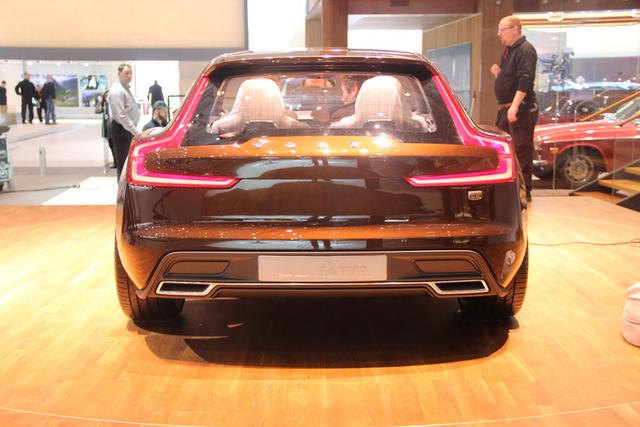 geneva 2014 volvo brown wagon concept