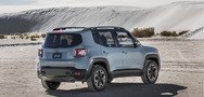 2015 jeep renegade 9 speeds and a manual only powertrain