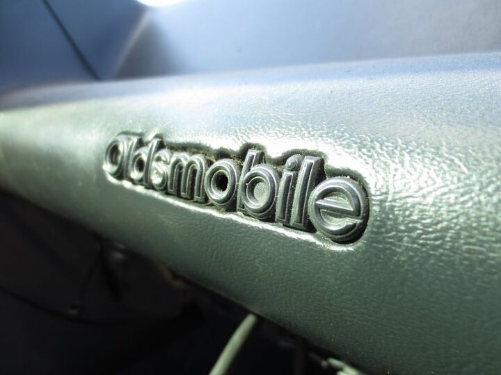 junkyard find 1992 oldsmobile toronado trofeo