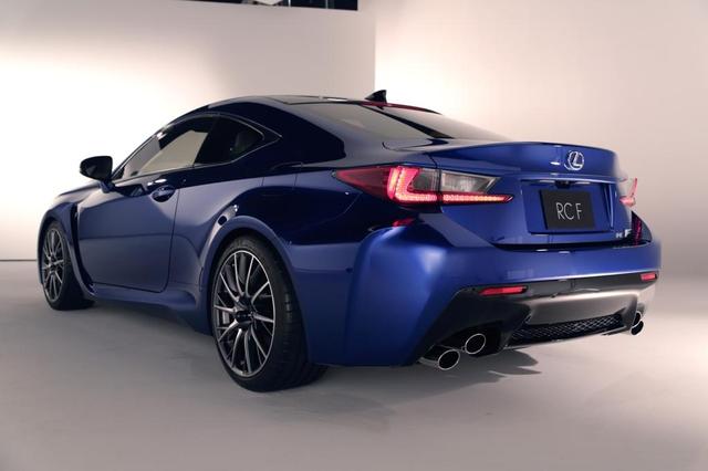 naias 2014 the lexus rc f has the c63 amg coupe in its sights