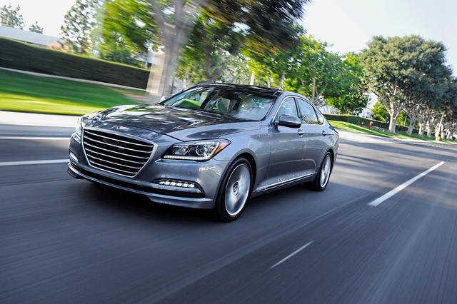 NAIAS 2014: The Genesis Is Quite A Device