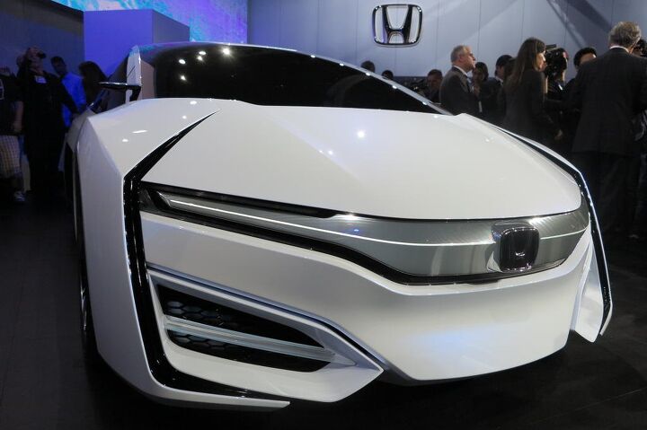 Los Angeles 2013: Honda FCEV Concept
