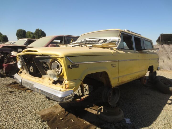 junkyard find 1976 jeep wagoneer