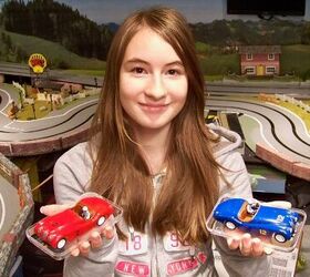 – Slot cars and accessories in 1/32 scale