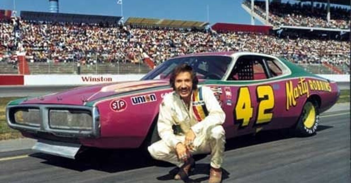 did marty robbins smoke cigarettes As we prepare to celebrate Marty's 100th birthday next month, we want to hear directly from you! Post your favorite photos and stories with the hashtag #MartyRobbins100 for us to see. We'll Another Marty Robbins Monday tribute.