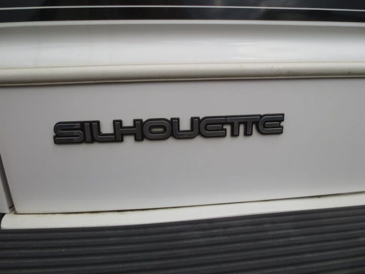 junkyard find 1996 oldsmobile silhouette