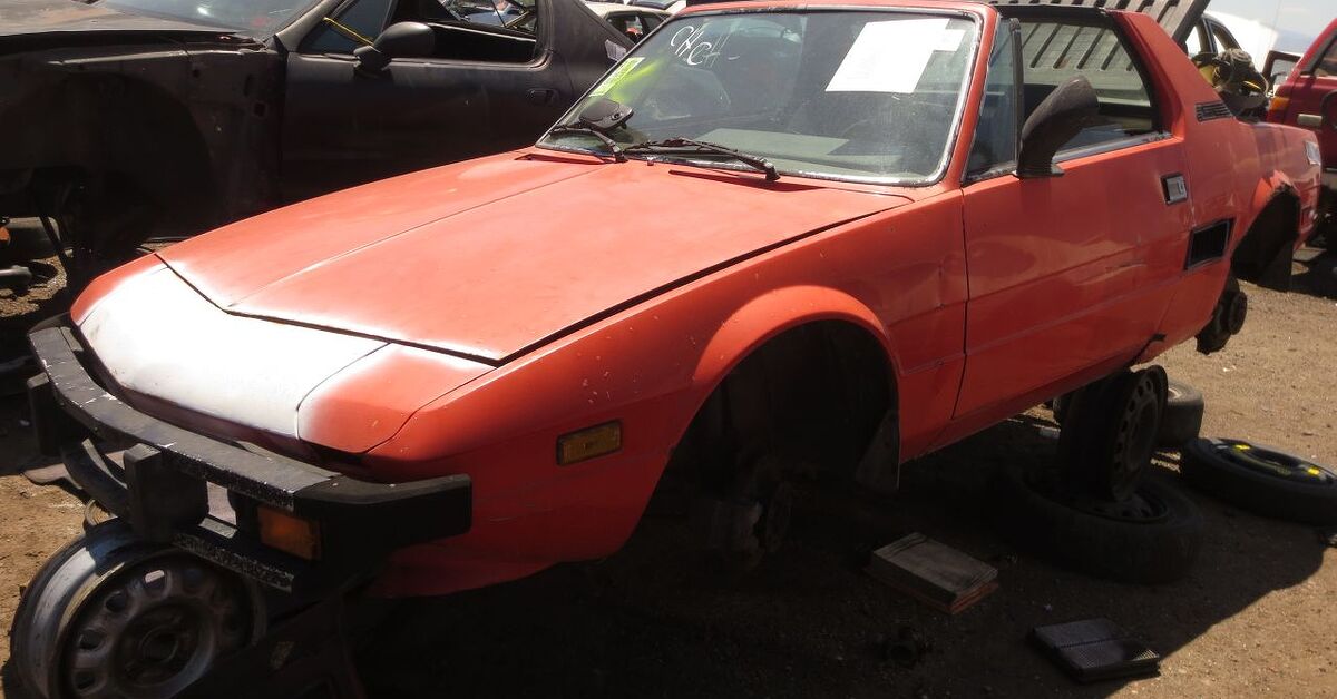 Zu Verkaufen: FIAT X 1/9 (1978) angeboten für Preis auf Anfrage Zu Verkaufen: FIAT X 1/9 (1978) angeboten für Preis auf Anfrage