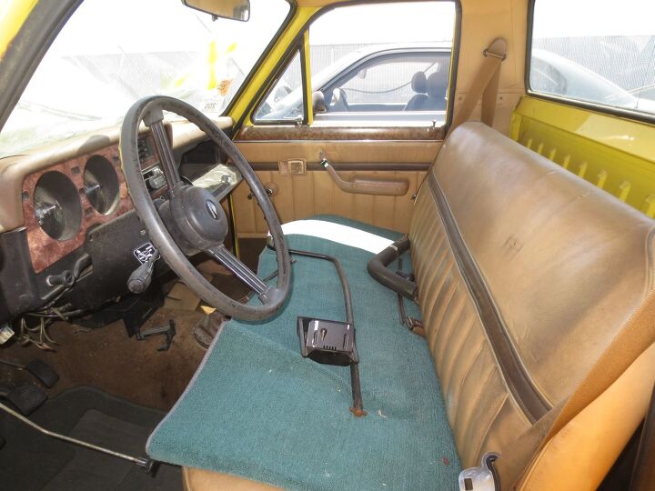 junkyard find 1980 mazda b2000 sundowner pickup