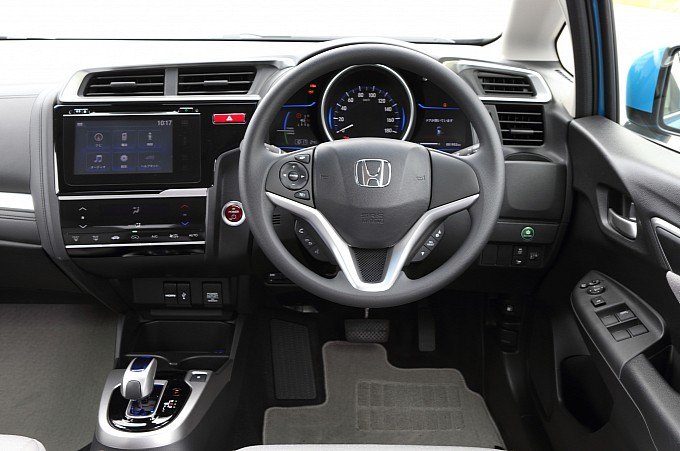 2015 honda fit now with two clutches