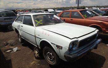 Junkyard Find: 1976 Toyota Corolla Deluxe Liftback