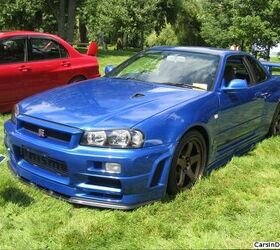 look what i found a jdm r34 nissan skyline in detroit