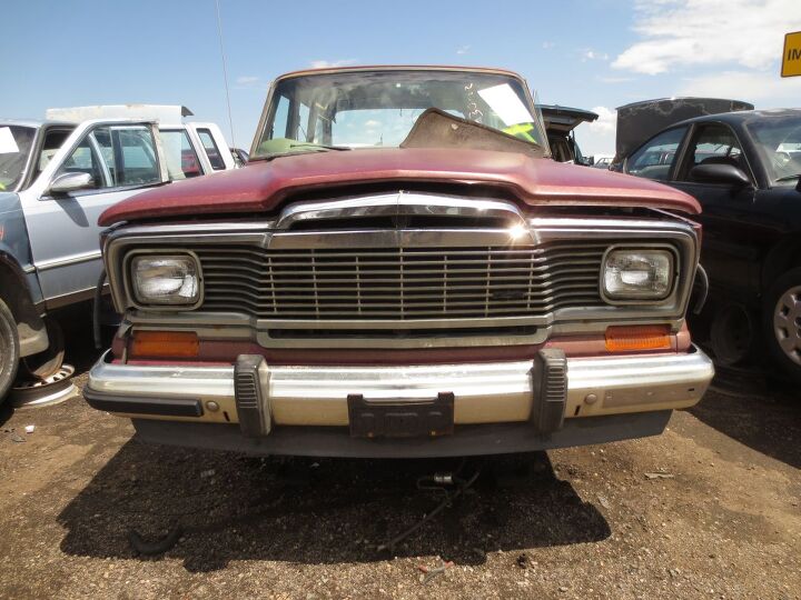 junkyard find 1981 jeep wagoneer