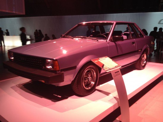 toyota corolla live pictures