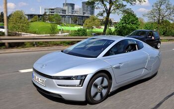 Volkswagen XL1 First Drive Hits The Web