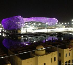 <em>Abu Dhabi Dispatches: </em>Porsche Track Nights