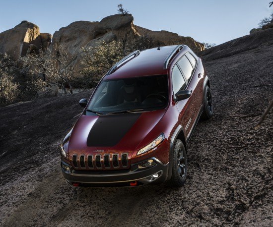 2014 jeep cherokee trailhawk revealed