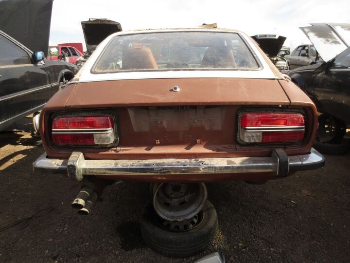 junkyard find 1973 datsun 240z