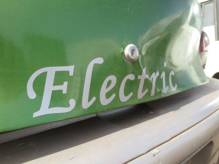 junkyard find electric 1995 geo metro