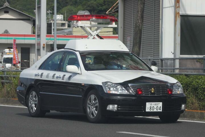 the cars of the japanese police