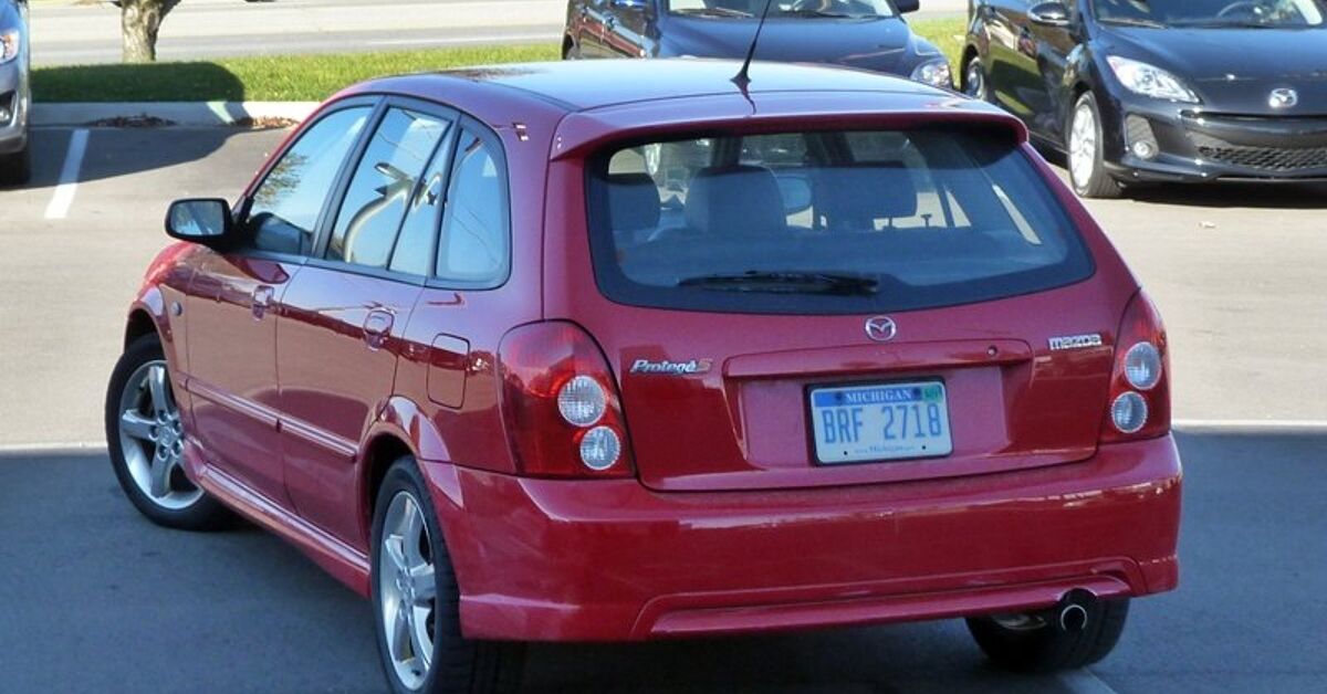 Экономичность и надежность универсала Mazda Protege5
