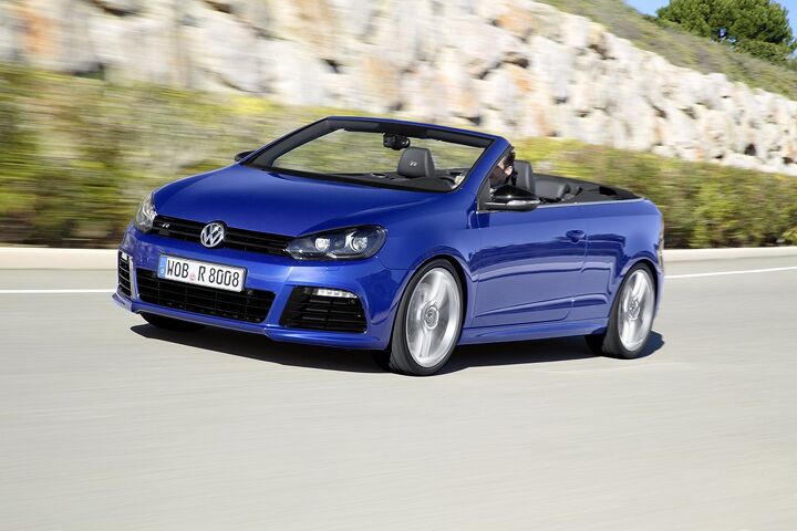 topless golf r cabrio pulls her tops off