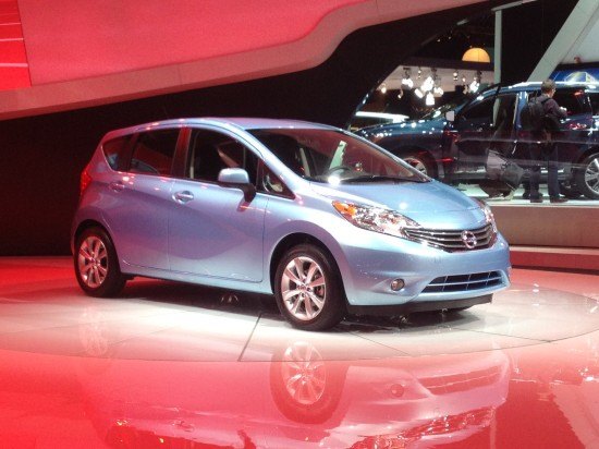 naias 2013 nissan versa note left uncovered