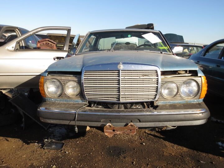 junkyard find 1978 mercedes benz 300cd
